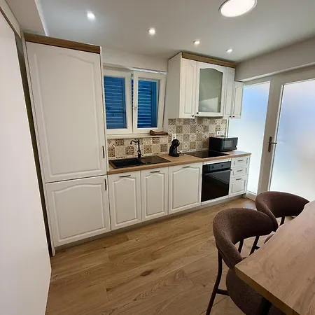 House Blazov Dvor By Tourist Adria Group * Zaton (Zadar)