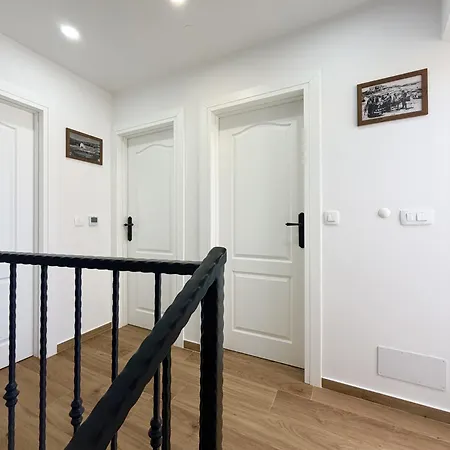 House Blazov Dvor By Tourist Adria Group זאטון