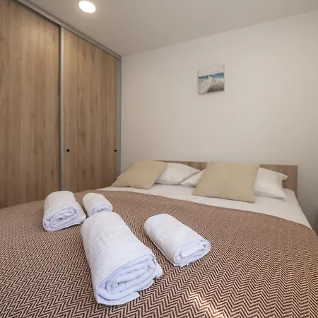 House Blazov Dvor By Tourist Adria Group *